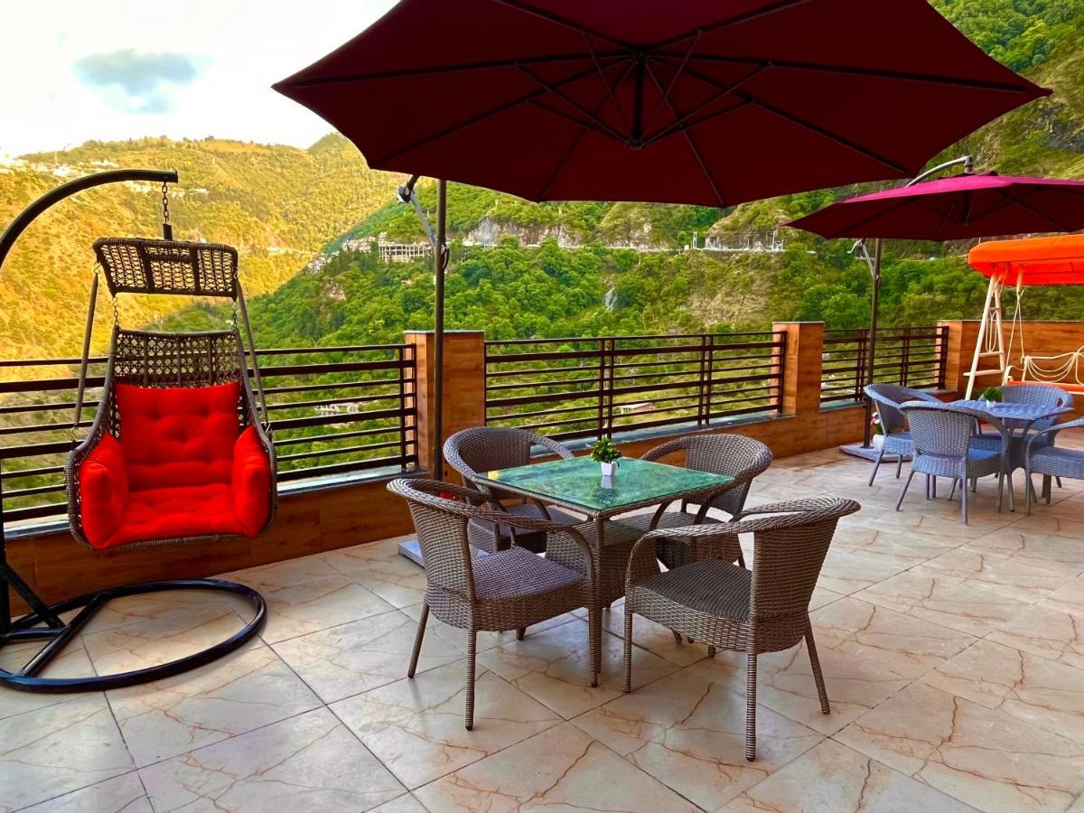 River Grand, Mussoorie Eksteriør bilde